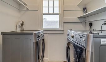 2102 E 17th St, Tulsa, OK 74104