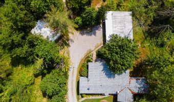 6624 Hudnell Rd, Athens, OH 45701
