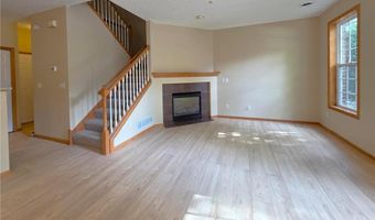 15358 Founders Ln 102, Apple Valley, MN 55124