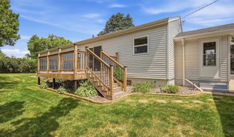 3045 Hales Mill Rd, Asbury, IA 52002
