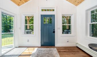 2409 W State Rd, Ashby, MA 01431