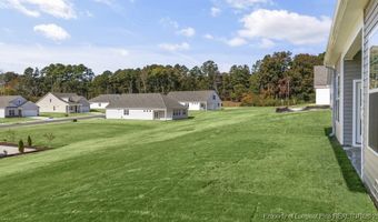 639 Pine Dune Ln, Aberdeen, NC 28315
