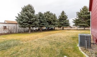 409 E Carbon Ave, Bridger, MT 59014