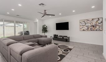 1194 E MEADOWRIDGE Dr, Casa Grande, AZ 85122