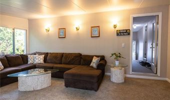 9 Patricia Dr, North Providence, RI 02904