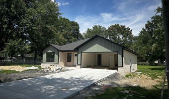 410 N Cedar St St, Beebe, AR 72012