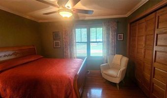 1912 S Oak Knoll Dr NE, Alexandria, MN 56308