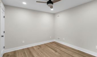 515 Atlantic Ave, Middletown, NJ 07748