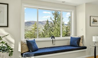 1927 Tamarack Pl, Ashland, OR 97520