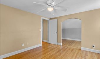 74 Park View Blvd, Cranston, RI 02910