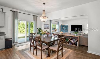 25 Chinquapin St, Beaufort, SC 29906