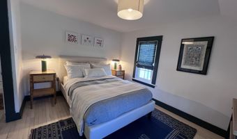 66 Howard St, Bangor, ME 04401