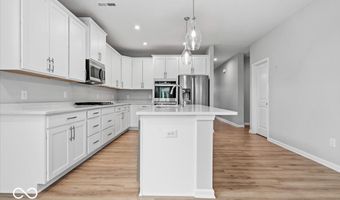 9089 Stone Trace Blvd, Avon, IN 46123