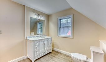 35 Mad River Rd, Campton, NH 03223