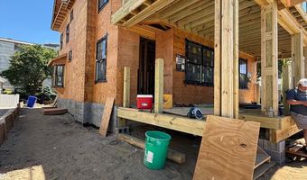 141 8TH St, Avalon, NJ 08202