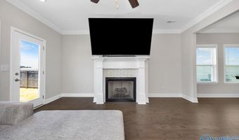 444 Summit Lakes Dr, Athens, AL 35613