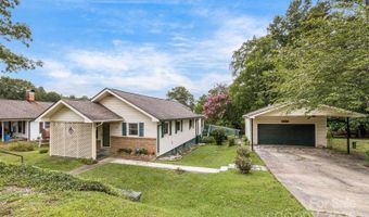 141 Macedonia Rd, Asheville, NC 28804