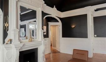 45 Ayrault St 5, Newport, RI 02840