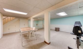 70 Dogwood Ln, Bristol, CT 06010