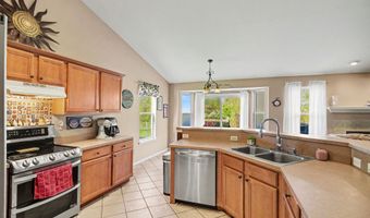 9533 Amy Rd, Algonac, MI 48001