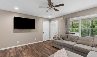739 Hopper Rd, Acton, ME 04001
