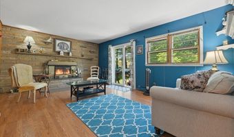 40 Bayview Ave, Amityville, NY 11701