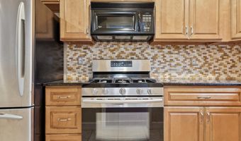 179 OSBORN St, Philadelphia, PA 19128