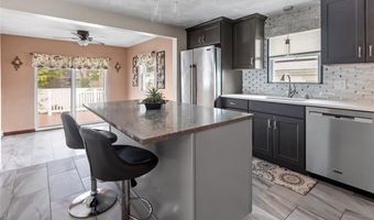 18 Lyman Ave, Johnston, RI 02919