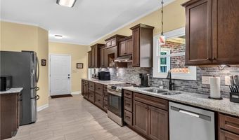 166 River Hill Dr, Advance, NC 27006
