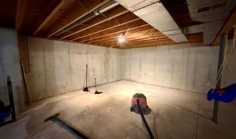 2025 Shannon Dr, Bardstown, KY 40004