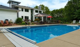 13167 Pennington Rd, Fishers, IN 46037