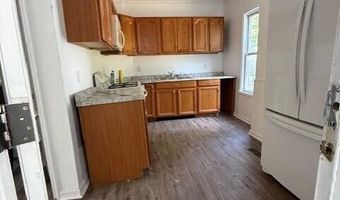183 Market St, Amsterdam, NY 12010