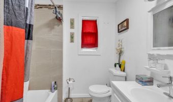 76 W 25th St, Bayonne, NJ 07002