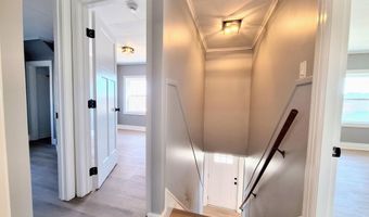 155 Second St, Auburn, ME 04210