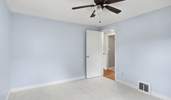 122 Southwick St, Agawam, MA 01030