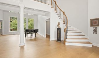 200 W Hillcrest Dr, Alexander, AR 72002