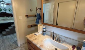 1304 Jeffery Ln, Bainbridge, GA 39817