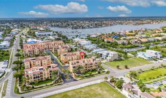 6408 MAYRA SHORES Ln, Apollo Beach, FL 33572