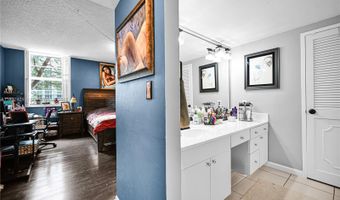 9341 E Bay Harbor Dr 3D, Bay Harbor Islands, FL 33154