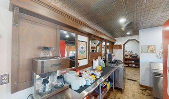 3 N Main, Alta, IA 51002