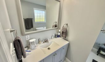 530 Shields Crossing Dr, Bean Station, TN 37708