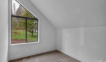 1 Caribou Pkwy, Cascade, ID 83611