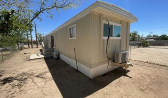 693 E Lake Dr, Benson, AZ 85602
