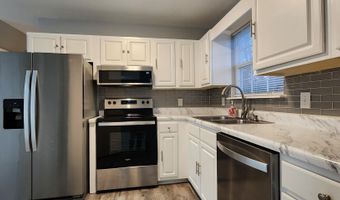 214 Hallock Dr, Abingdon, VA 24210