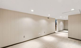 283 E Beechwold Blvd, Columbus, OH 43214