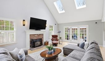 88 Drumlin Hill Rd, Bolton, MA 01740