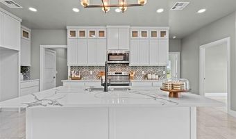 684 Chateau Bnd, Ardmore, OK 73401
