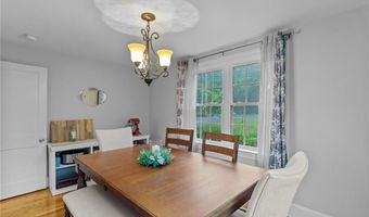 223 Chopmist Hill Rd, Glocester, RI 02814