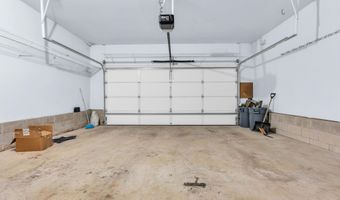 18 Hatteras Way, Barnegat, NJ 08005