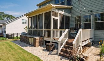 124 Restonwood Dr, Apex, NC 27539
